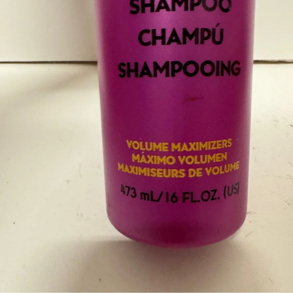 Volumax Color Care Volume Moisturizing Shampoo 16 OZ